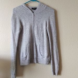 Zip cashmere sweater